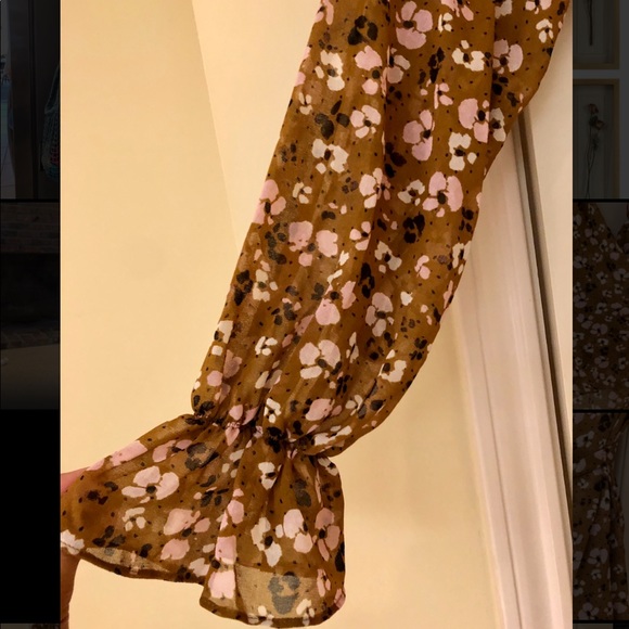 Gold Floral Ruffle Long-Sleeved Dress - Picture 3 of 6